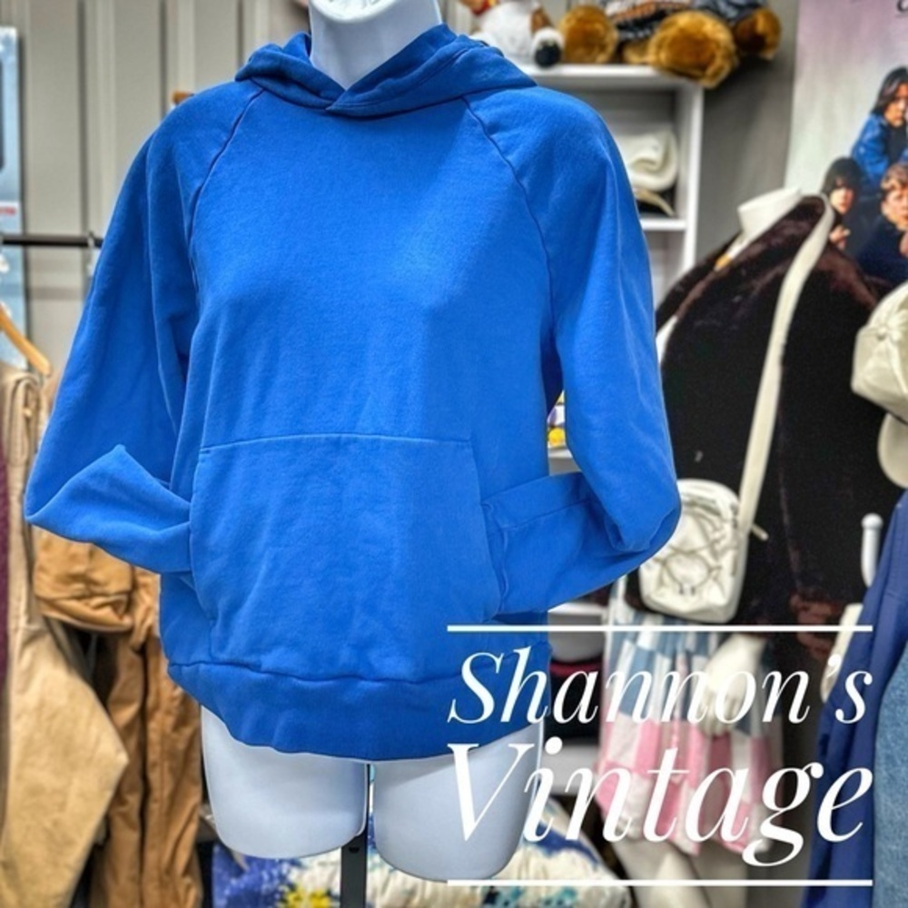 Everlane sz small pullover hoodie A39